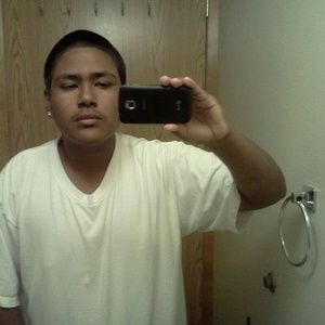 Meet your Posher, Simon